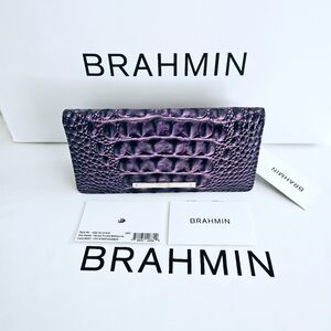 NWT Brahmin HEROIC PURPLE Ady Wallet